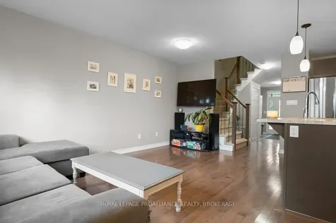 1560 Davenport Crescent Kingston ON K7P 0H7