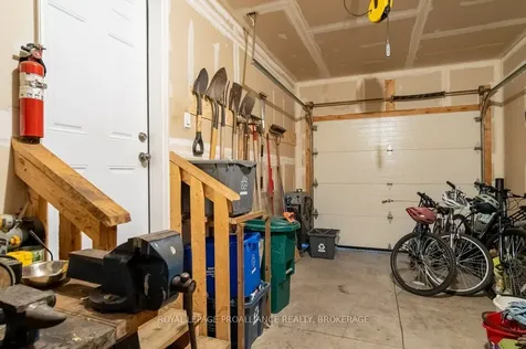 1560 Davenport Crescent Kingston ON K7P 0H7