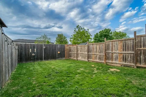 1560 Davenport Crescent Kingston ON K7P 0H7