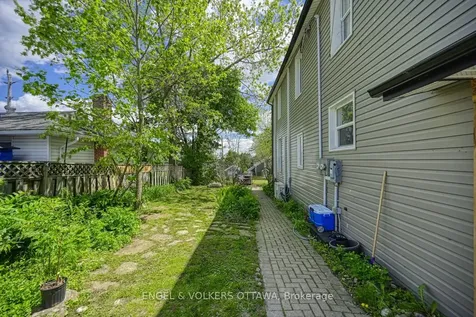 716 King Street W Prescott ON K0E 1T0