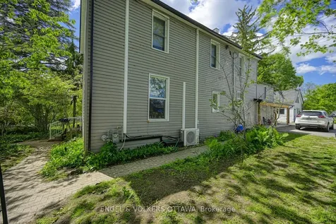 716 King Street W Prescott ON K0E 1T0