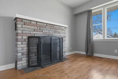 7 Benjamin Street Belleville ON K8P 1P6
