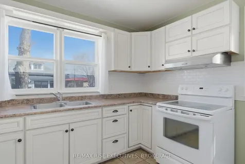 7 Benjamin Street Belleville ON K8P 1P6