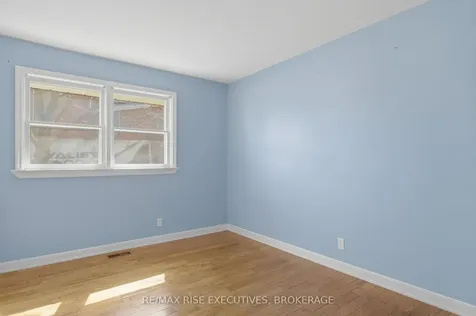 7 Benjamin Street Belleville ON K8P 1P6