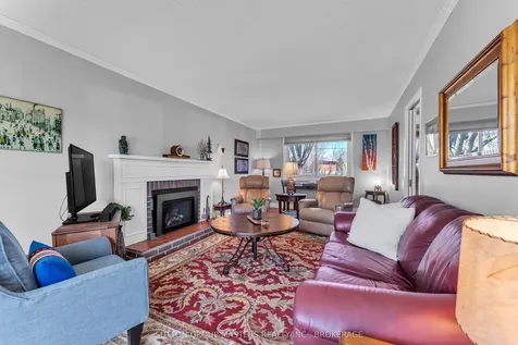162 Chelsea Road Kingston ON K7M 3Y8