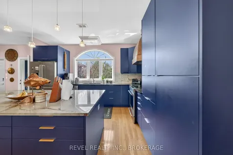 1142 Coverdale Drive Kingston ON K7M 8X7