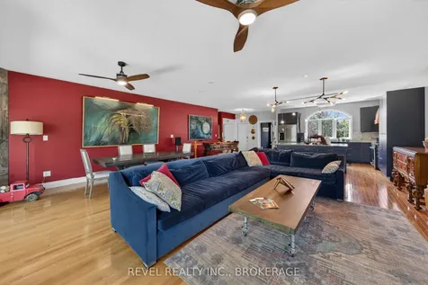 1142 Coverdale Drive Kingston ON K7M 8X7