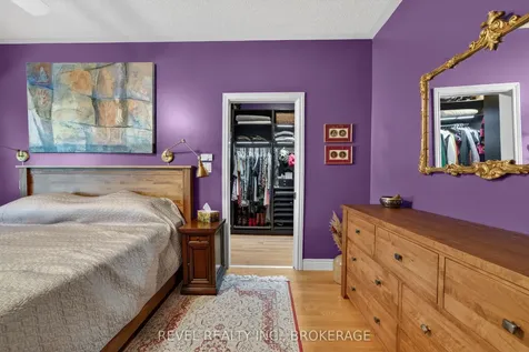 1142 Coverdale Drive Kingston ON K7M 8X7