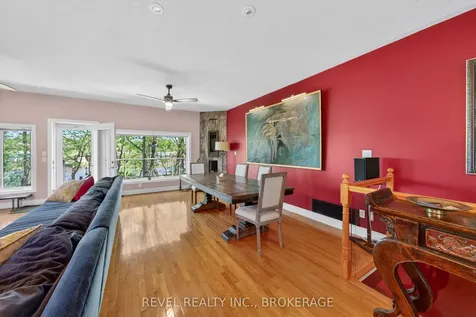 1142 Coverdale Drive Kingston ON K7M 8X7