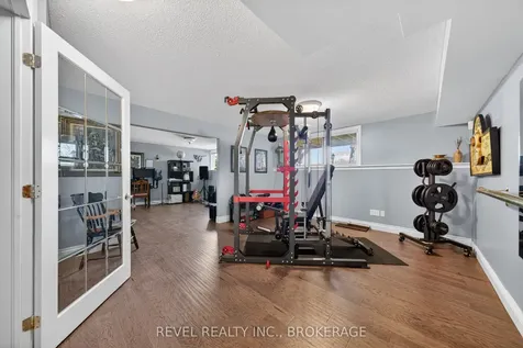 1142 Coverdale Drive Kingston ON K7M 8X7