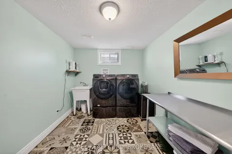 1142 Coverdale Drive Kingston ON K7M 8X7