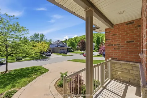 70 Terrace Drive Grimsby ON L3M 1B5