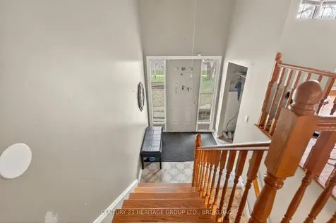 706 High Gate Park Drive Kingston ON K7M 5Z9