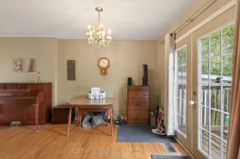 706 High Gate Park Drive Kingston ON K7M 5Z9