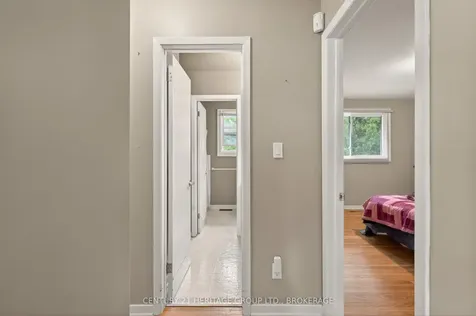 706 High Gate Park Drive Kingston ON K7M 5Z9