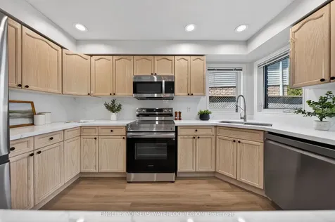857 Brandenburg Boulevard Waterloo ON N2T 2X6