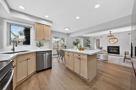 857 Brandenburg Boulevard Waterloo ON N2T 2X6