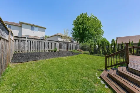 857 Brandenburg Boulevard Waterloo ON N2T 2X6