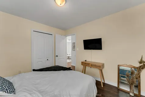 484 Nelson Street Kingston ON K7K 4N5
