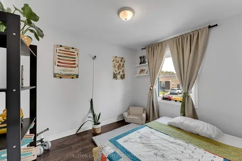 484 Nelson Street Kingston ON K7K 4N5