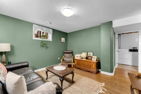 484 Nelson Street Kingston ON K7K 4N5