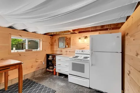 484 Nelson Street Kingston ON K7K 4N5