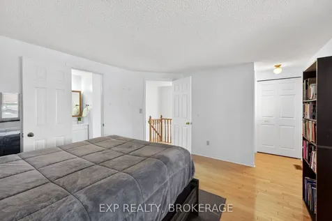 23 Rose Abbey Drive Kingston ON K7M 6W1