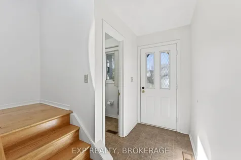23 Rose Abbey Drive Kingston ON K7M 6W1