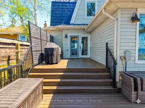 935 Leask Avenue North Bay ON P1A 1V3