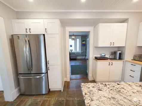 935 Leask Avenue North Bay ON P1A 1V3
