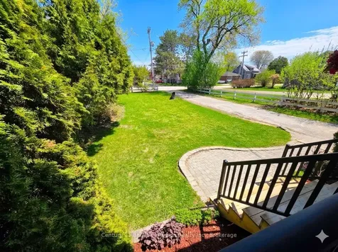 935 Leask Avenue North Bay ON P1A 1V3