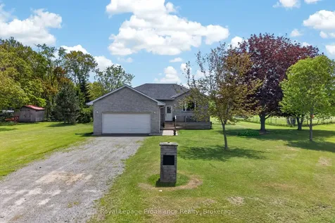 112 Huycks Bay Road Prince Edward County ON K0K 3L0
