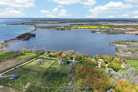 112 Huycks Bay Road Prince Edward County ON K0K 3L0