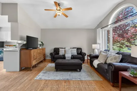 112 Huycks Bay Road Prince Edward County ON K0K 3L0