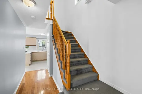 2 Ipswich Terrace Kanata ON K2K 2R5