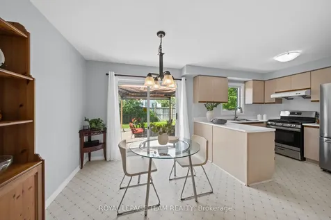2 Ipswich Terrace Kanata ON K2K 2R5
