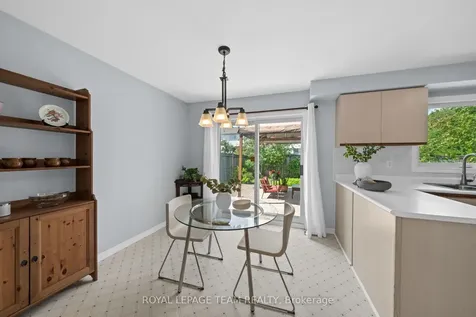 2 Ipswich Terrace Kanata ON K2K 2R5