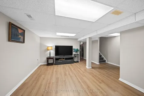 2 Ipswich Terrace Kanata ON K2K 2R5