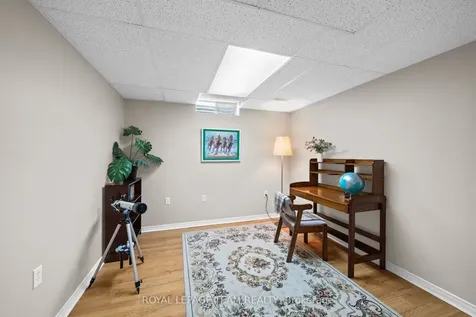 2 Ipswich Terrace Kanata ON K2K 2R5