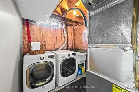 2 Ipswich Terrace Kanata ON K2K 2R5