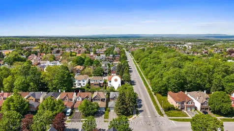 2 Ipswich Terrace Kanata ON K2K 2R5