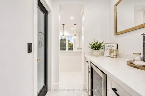 47 Ridge Point Drive St. Catharines ON L2T 2S8