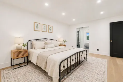 47 Ridge Point Drive St. Catharines ON L2T 2S8