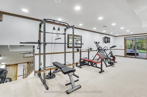 47 Ridge Point Drive St. Catharines ON L2T 2S8