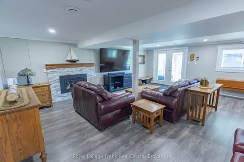 316 Forest Harbour Trail Kawartha Lakes ON K0M 1A0
