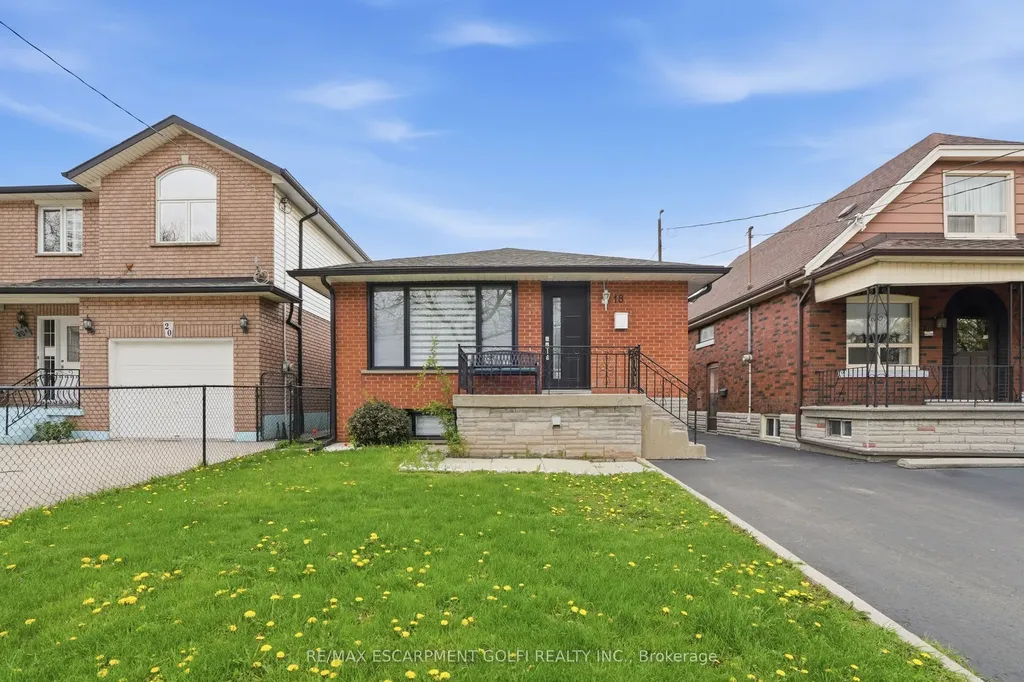 18 Ferrie Street W Hamilton ON L8L 1C5