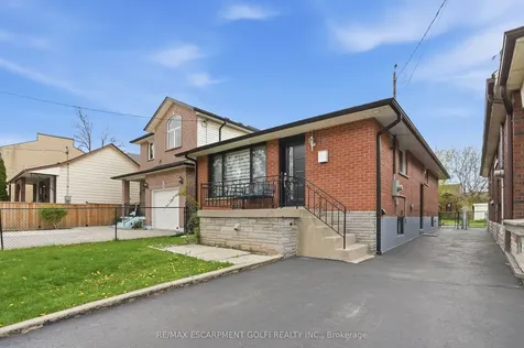 18 Ferrie Street W Hamilton ON L8L 1C5