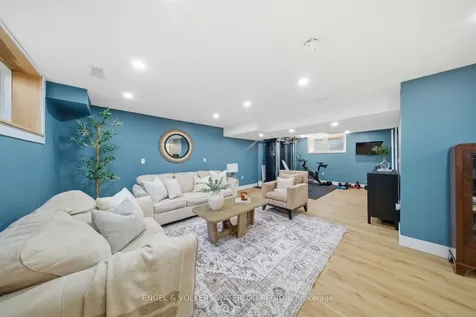 260 Dewdrop Crescent Waterloo ON N2V 0A9