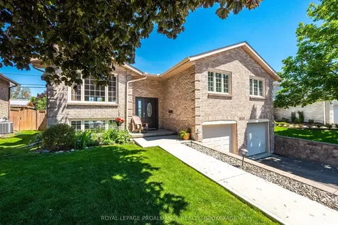 1048 Palmerston Crescent Kingston ON K7P 2P5