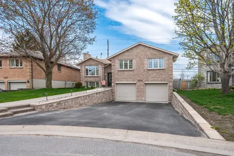 1048 Palmerston Crescent Kingston ON K7P 2P5